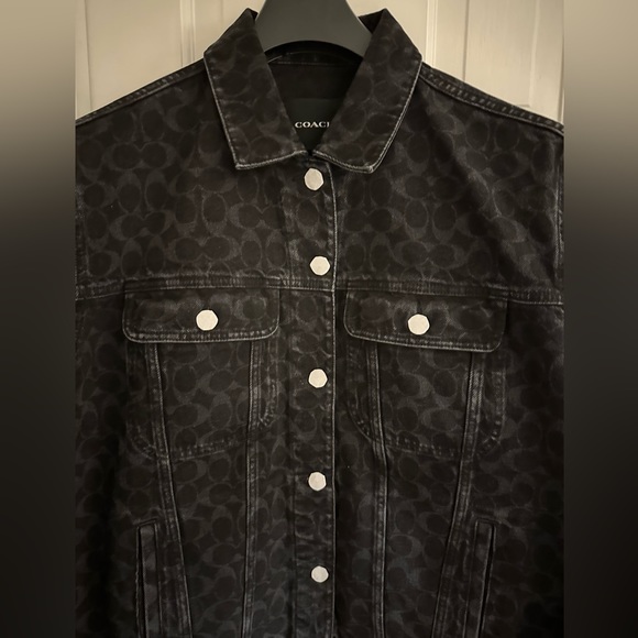 Women’s Coach NWT Signature C Denim Jacket in black XL relaxed fit - Picture 5 of 16